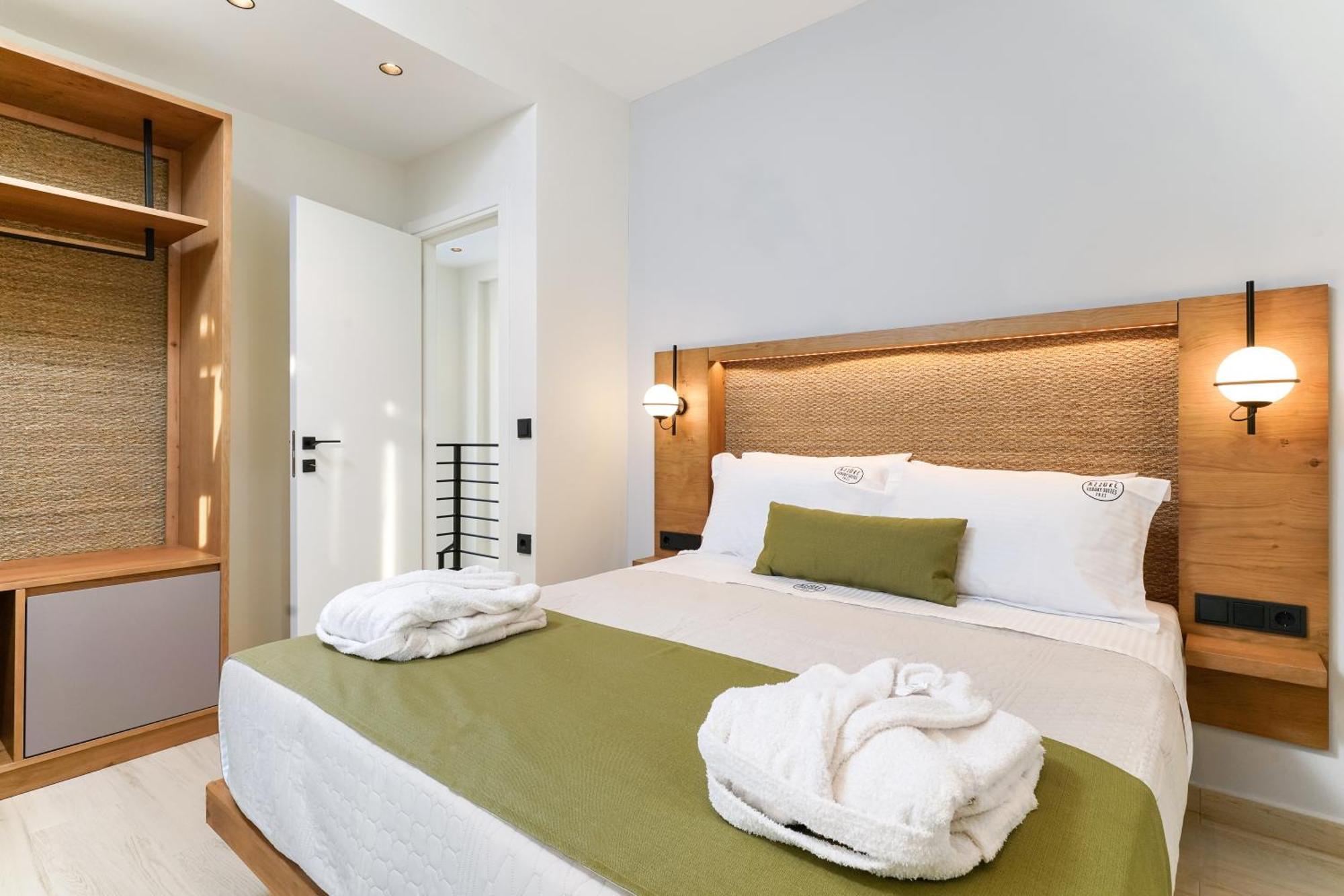 Azzure Luxury Suites Потос Экстерьер фото