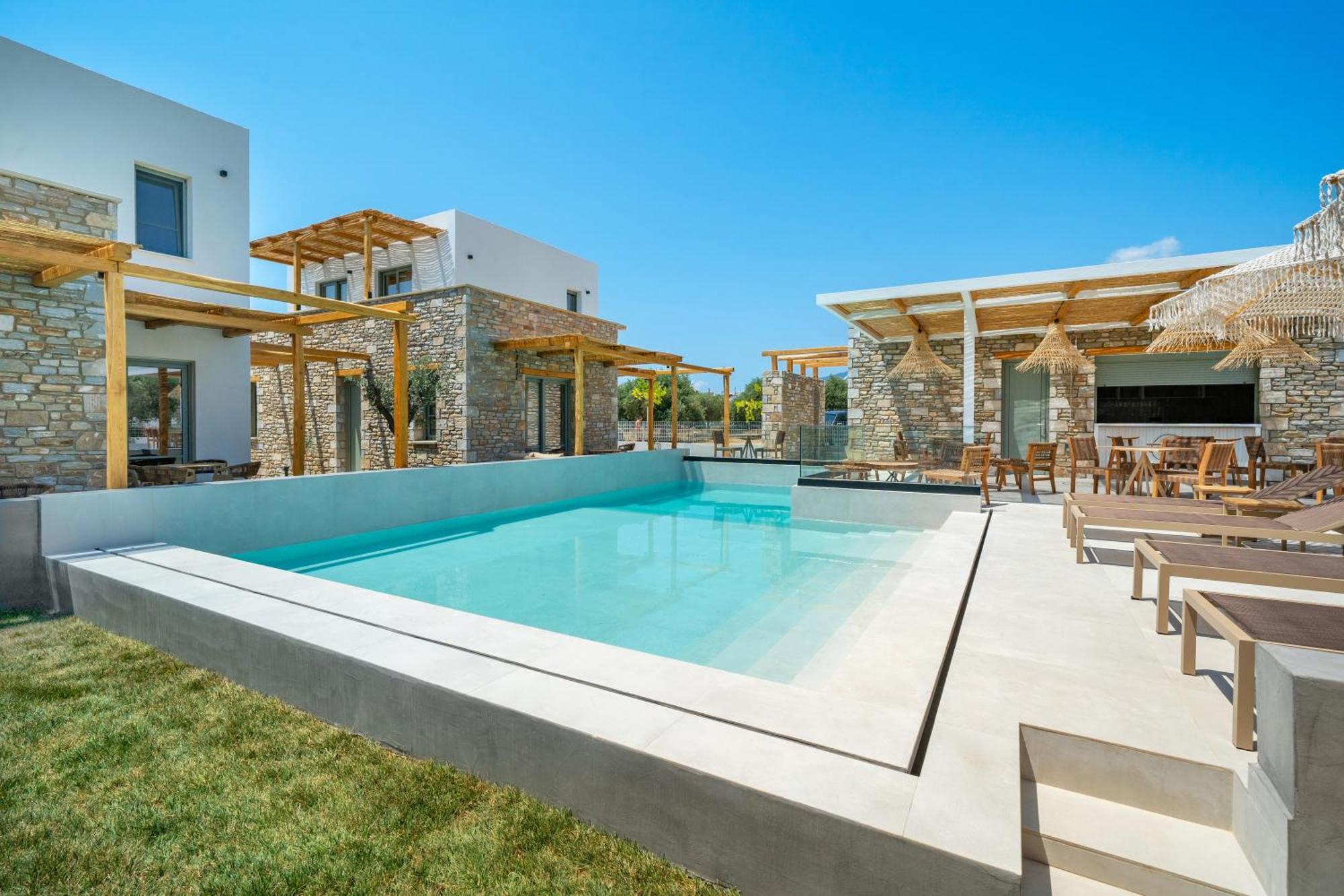 Azzure Luxury Suites Потос Экстерьер фото